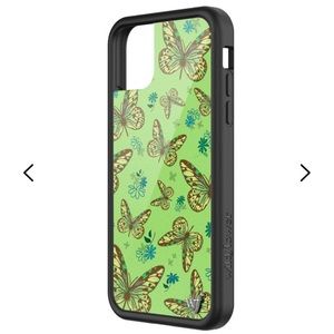 *new unused* sage green butterfly print Wildflower iPhone 11 protective case